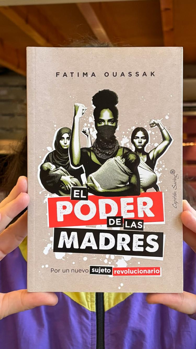 EL PODER DE LAS MADRES